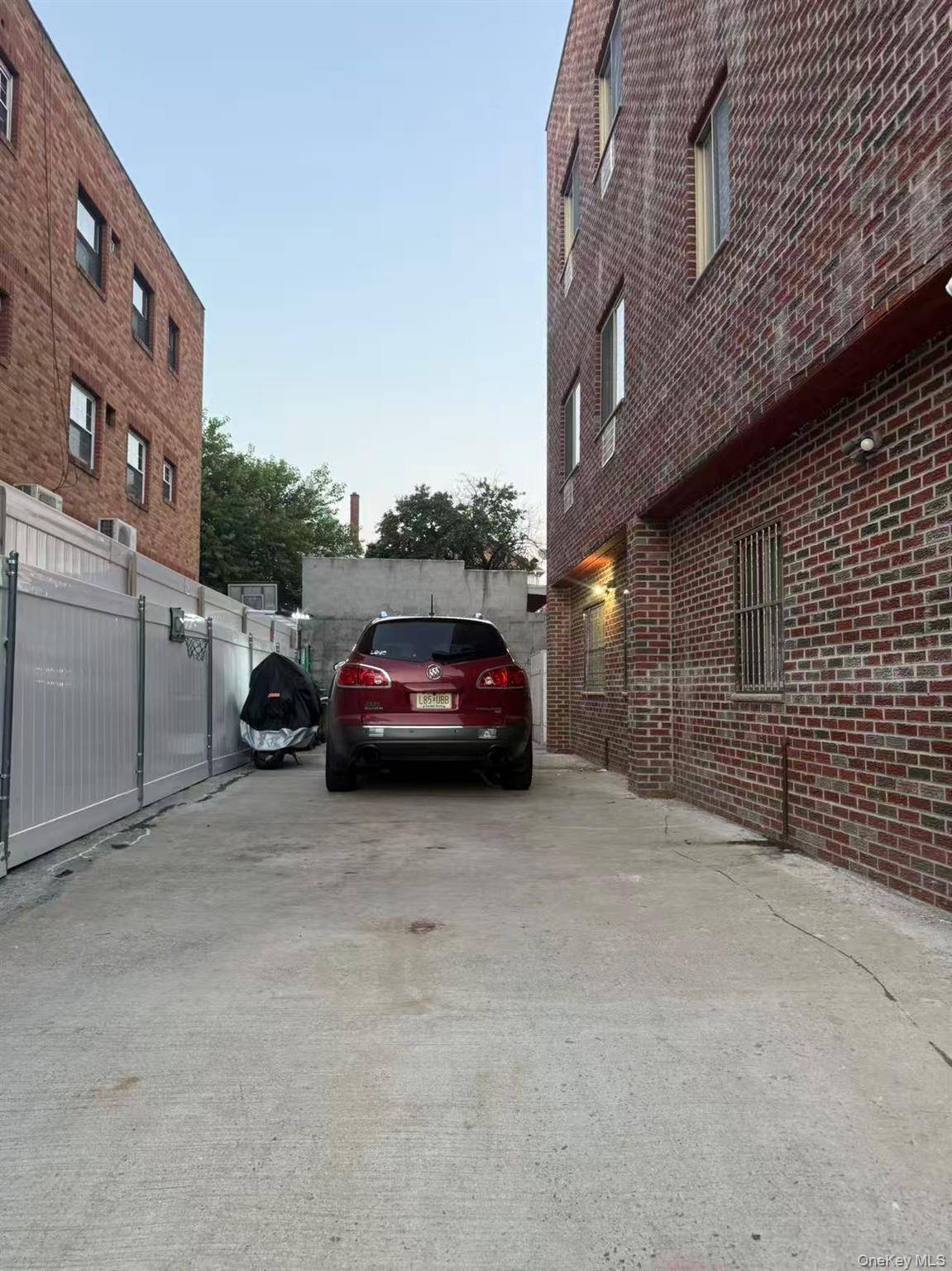 109-01 34th AVE, Corona, NY 11368