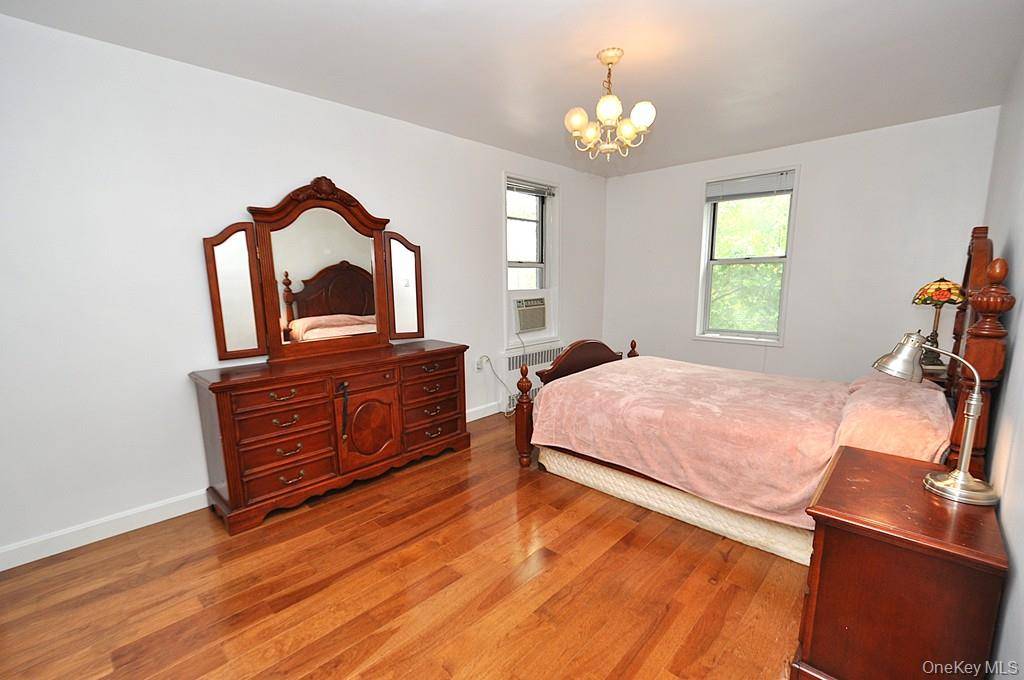 491 Riverdale AVE #3C, Yonkers, NY 10705
