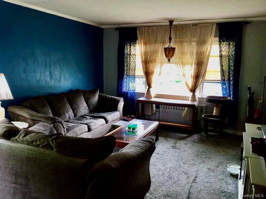 1207 Slabey AVE, Valley Stream, NY 11580
