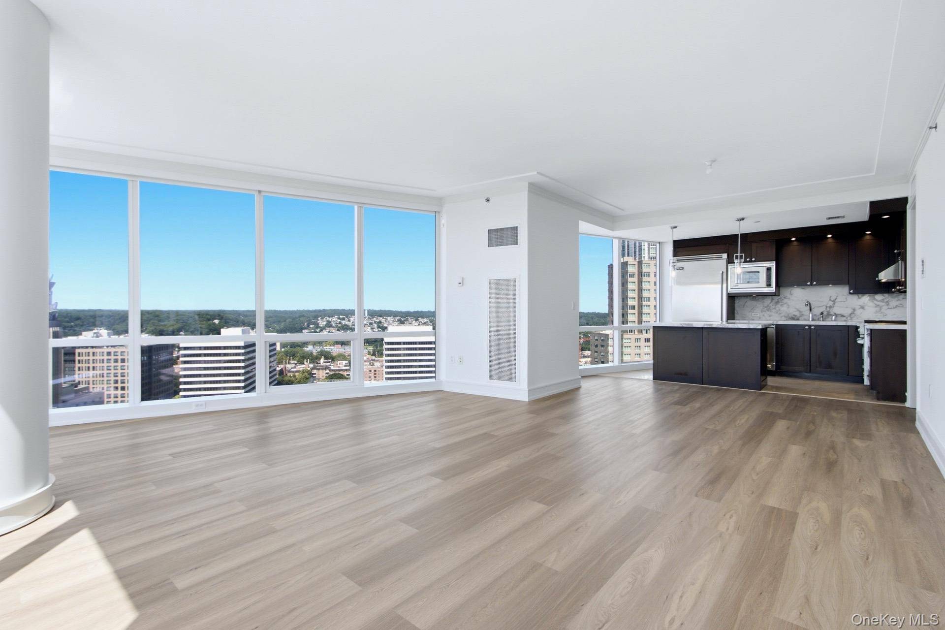 1 Renaissance SQ #26G, White Plains, NY 10601