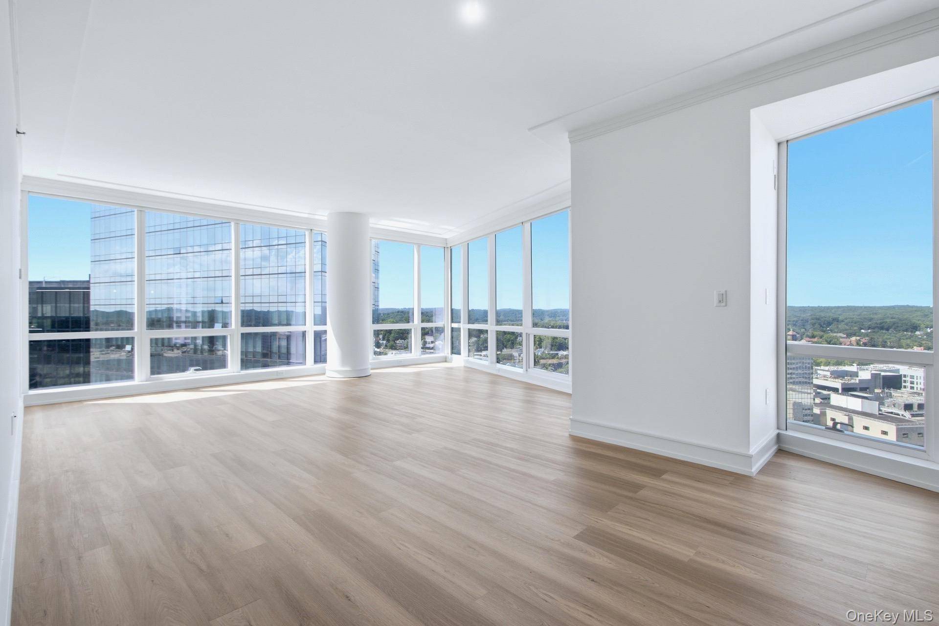1 Renaissance SQ #26G, White Plains, NY 10601