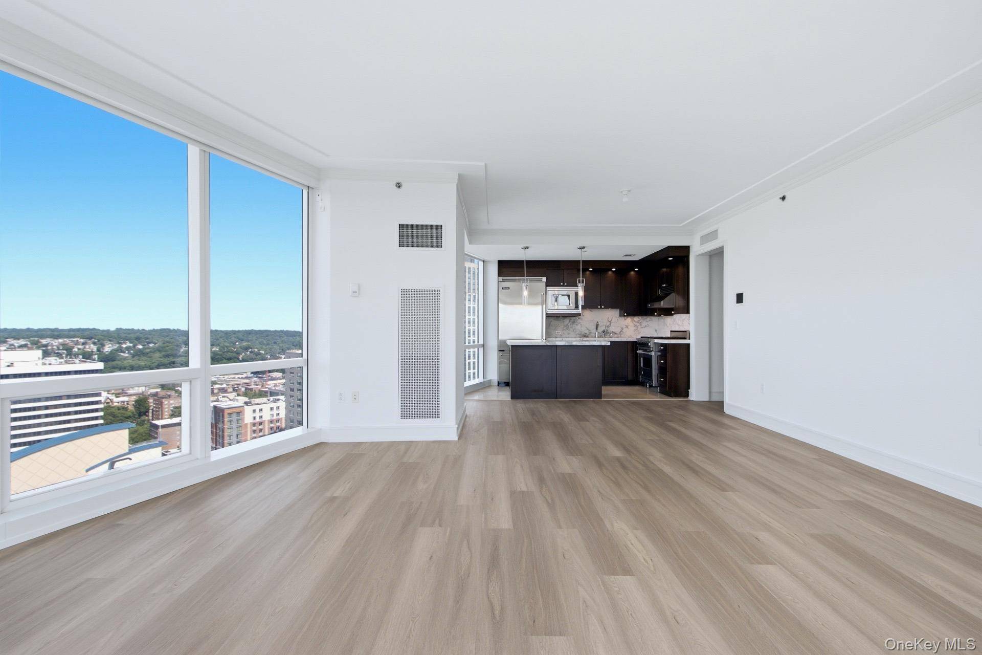 1 Renaissance SQ #26G, White Plains, NY 10601