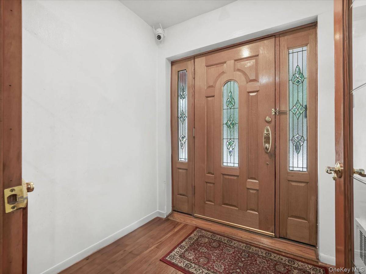 15314 76th RD, Flushing, NY 11367