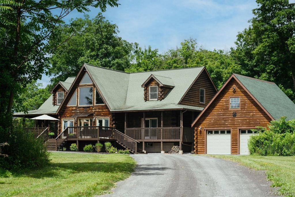 86 Sunset View DR, Saugerties, NY 12477