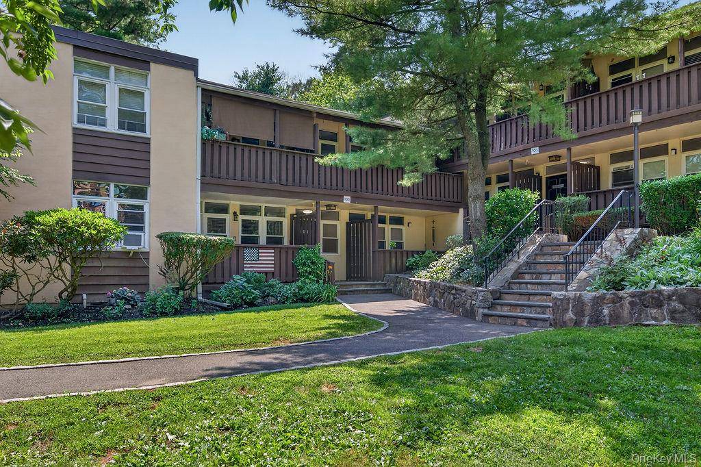 103 Wiltshire RD #D8, Scarsdale, NY 10583