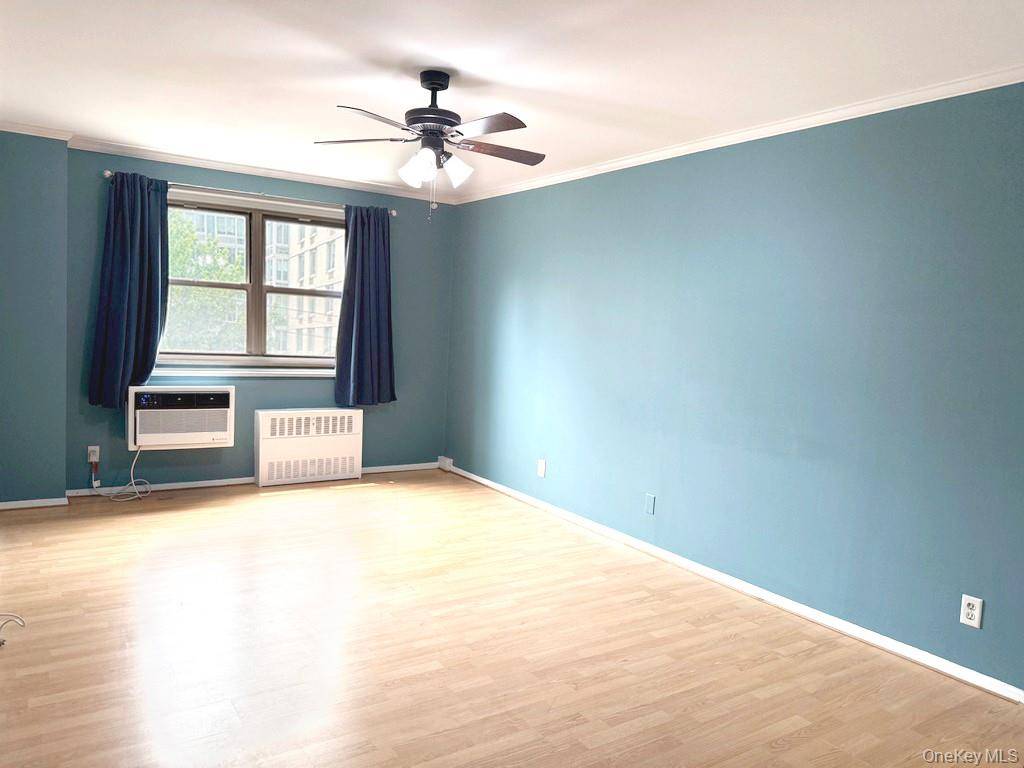 33 Barker AVE #3F, White Plains, NY 10601