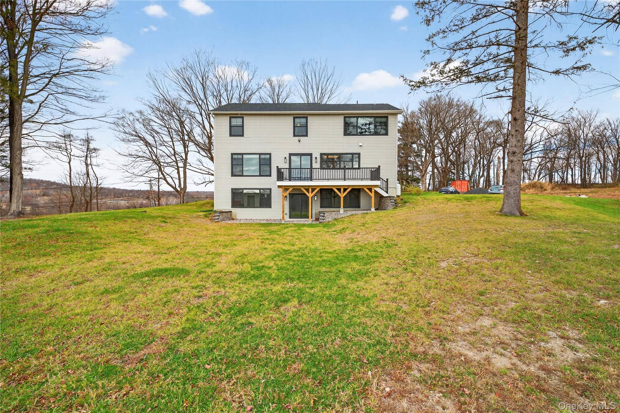 2 Lakeside CT, Westtown, NY 10998