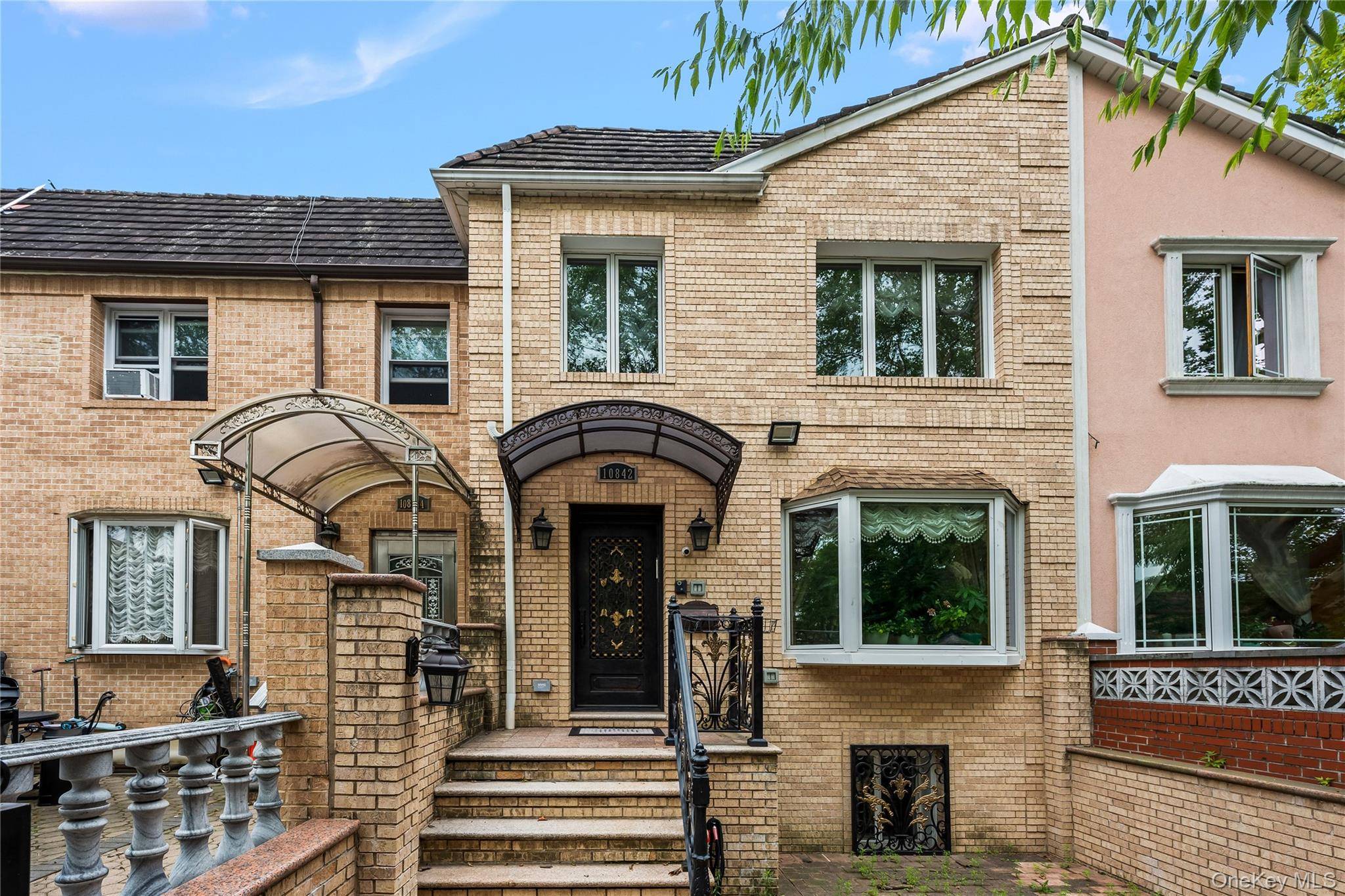 108-42 64th RD, Forest Hills, NY 11375