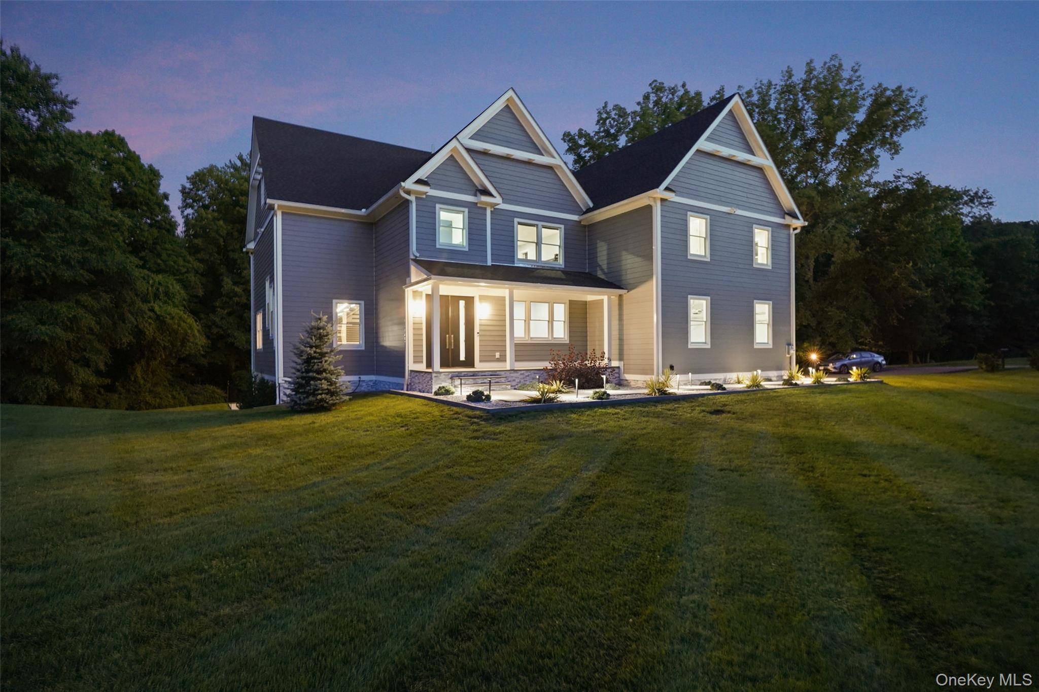 15 Somers Hills RD, Carmel, NY 10512
