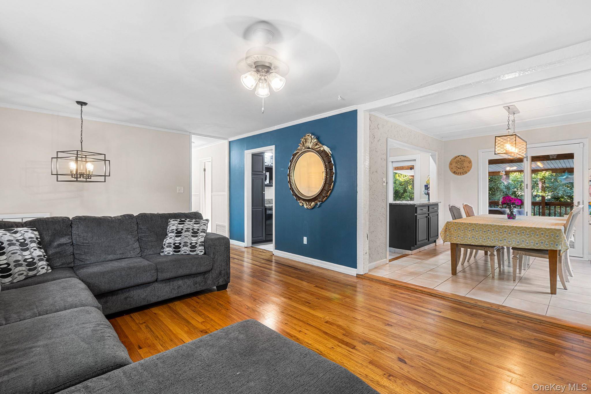 10 Junard BLVD, Port Jefferson Station, NY 11776