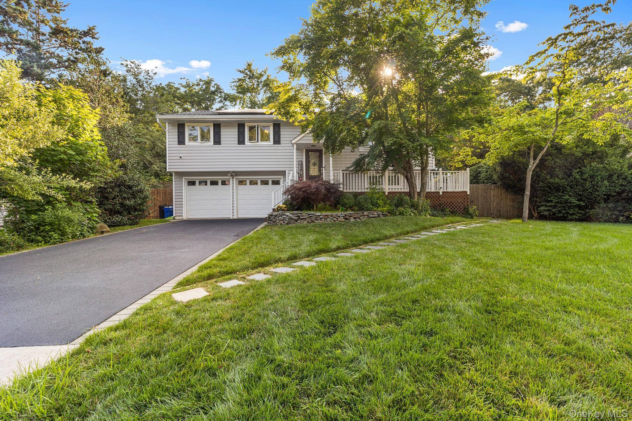 10 Junard BLVD, Port Jefferson Station, NY 11776