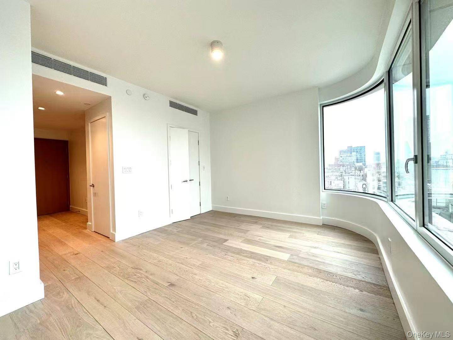 208 Delancey ST #10E, New York (manhattan), NY 10002