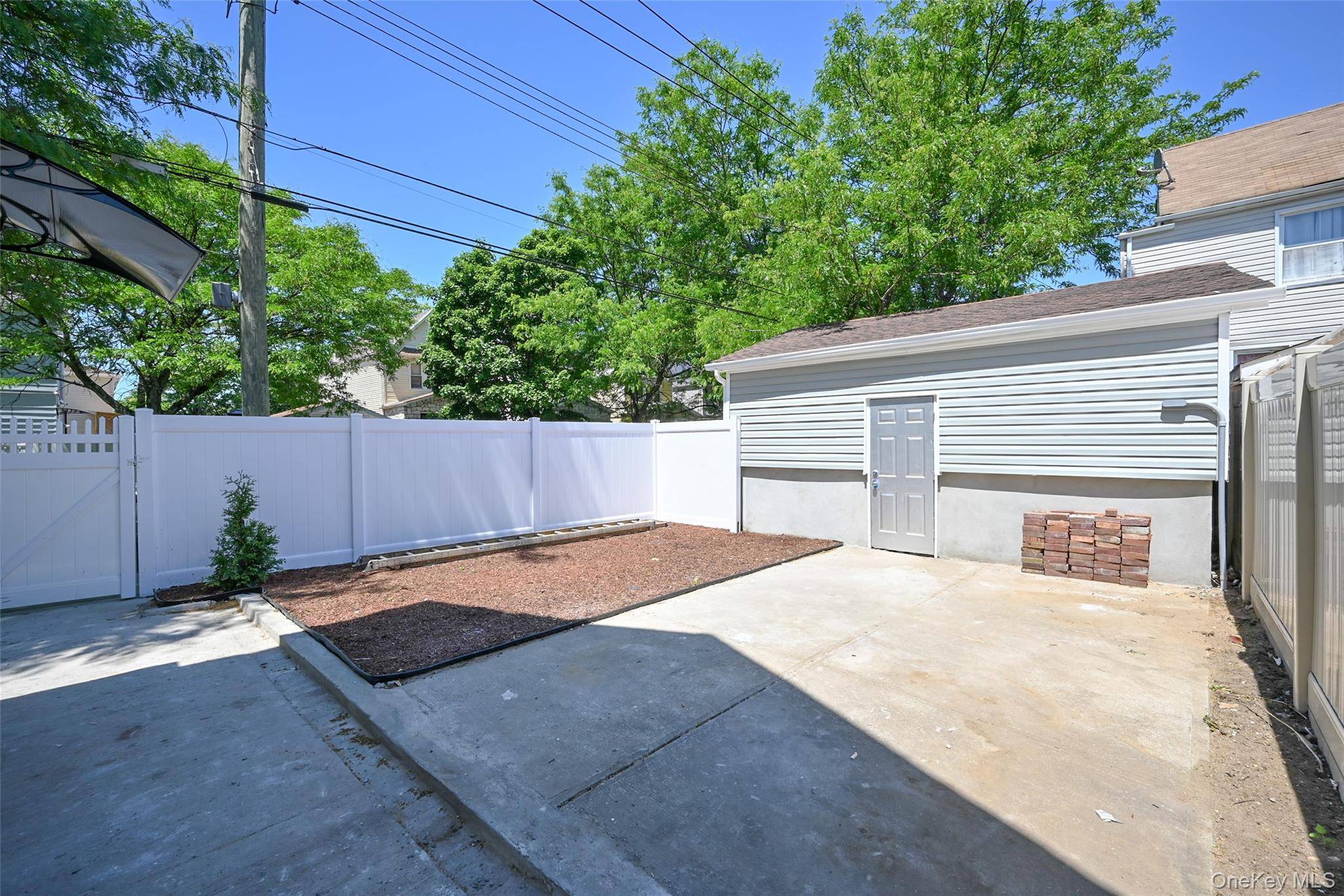147-03 111th AVE, Jamaica, NY 11435