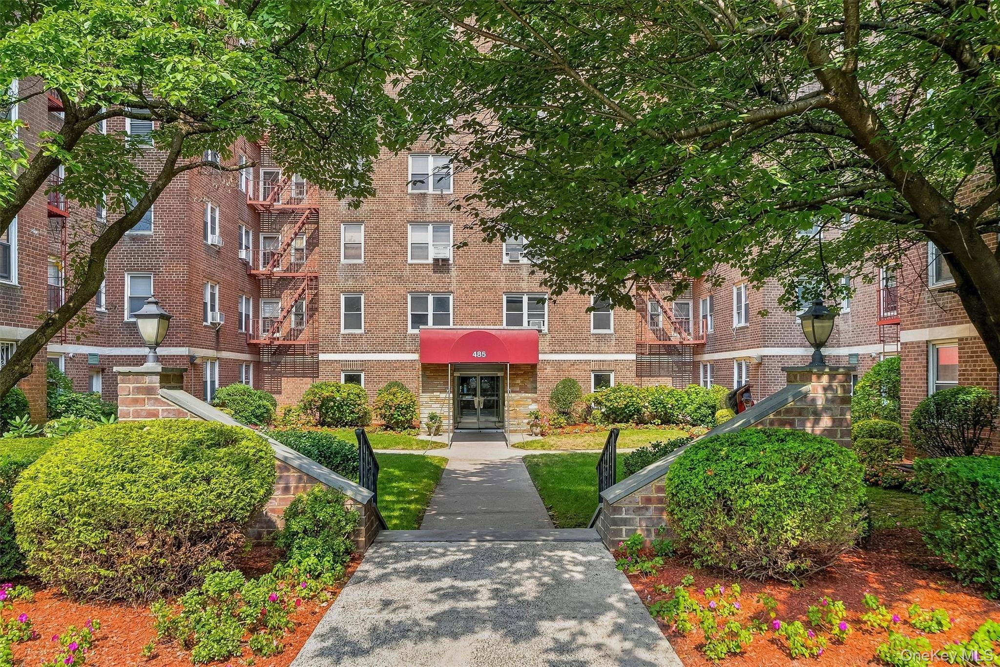 485 Bronx River Road #A51, Yonkers, NY 10704