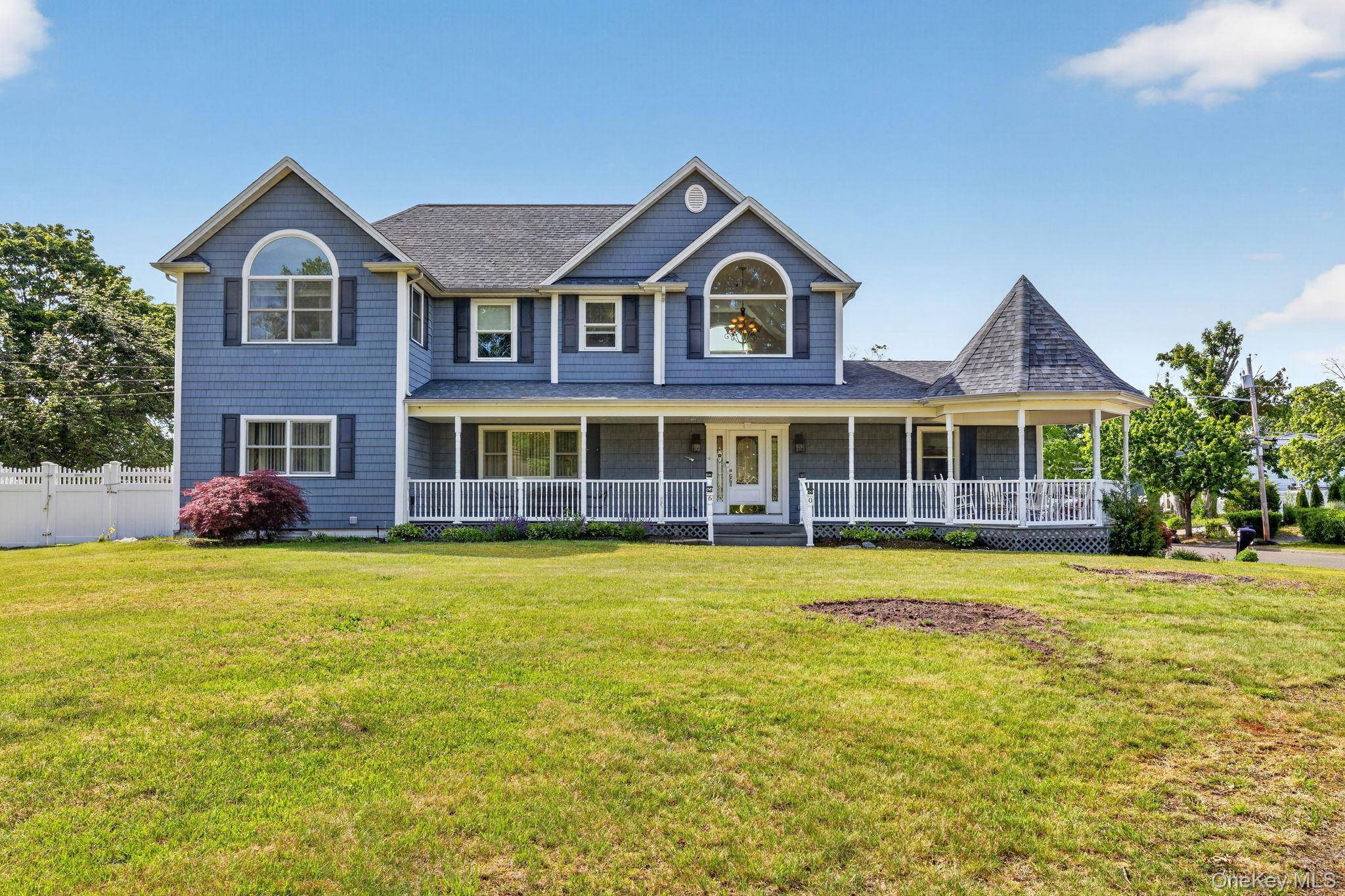 60 Steuben BLVD, Nesconset, NY 11767