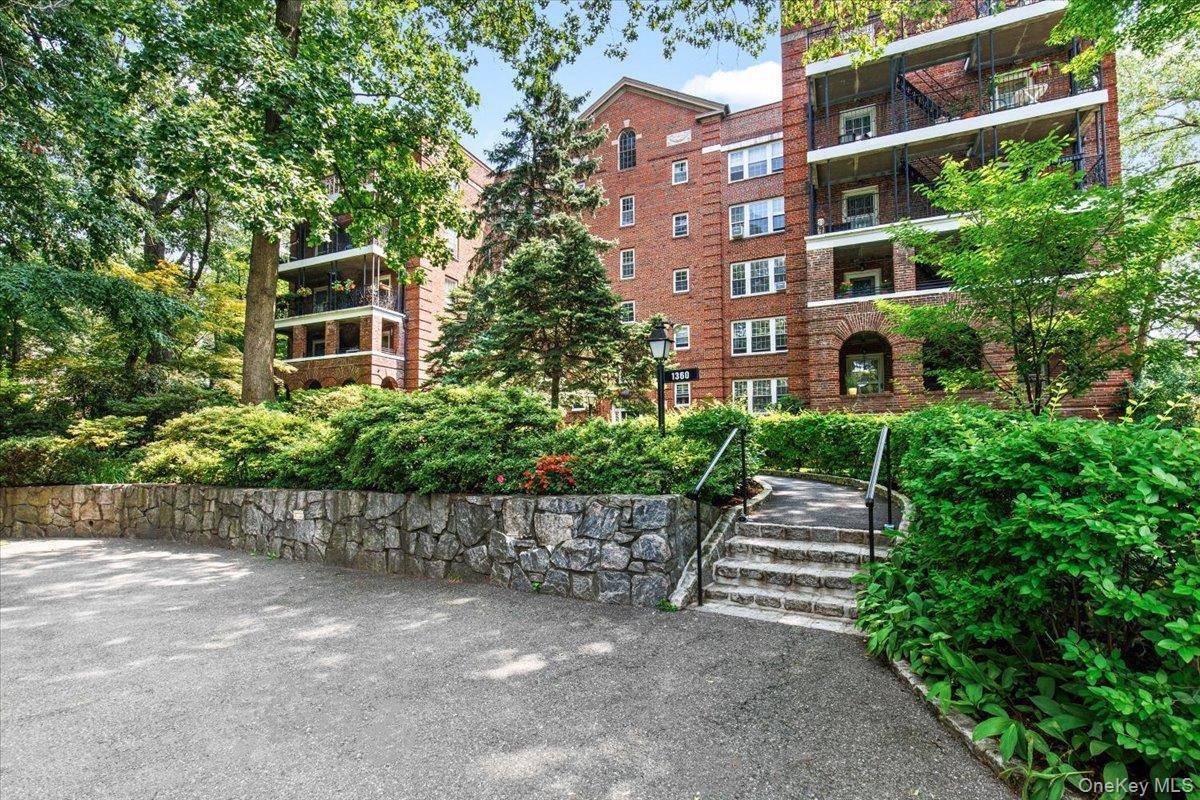1360 Midland AVE #TE, Bronxville, NY 10708