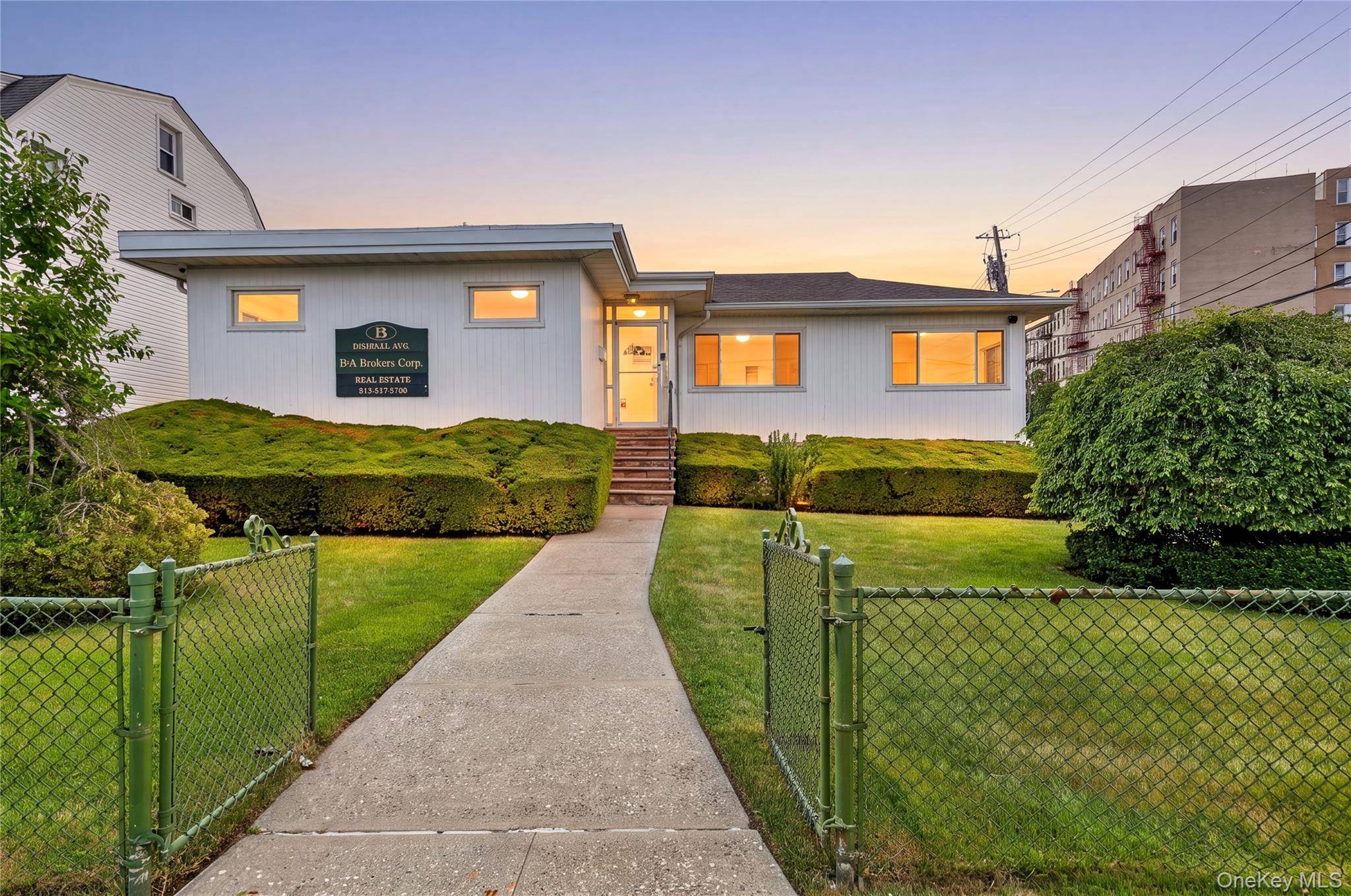 15 Kimball AVE, Yonkers, NY 10704
