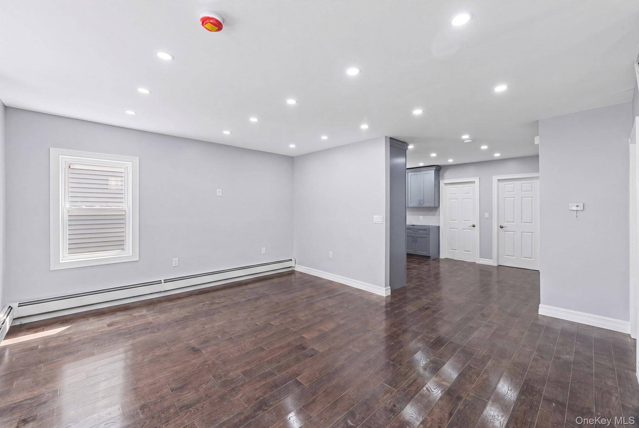13344 118th ST, South Ozone Park, NY 11420