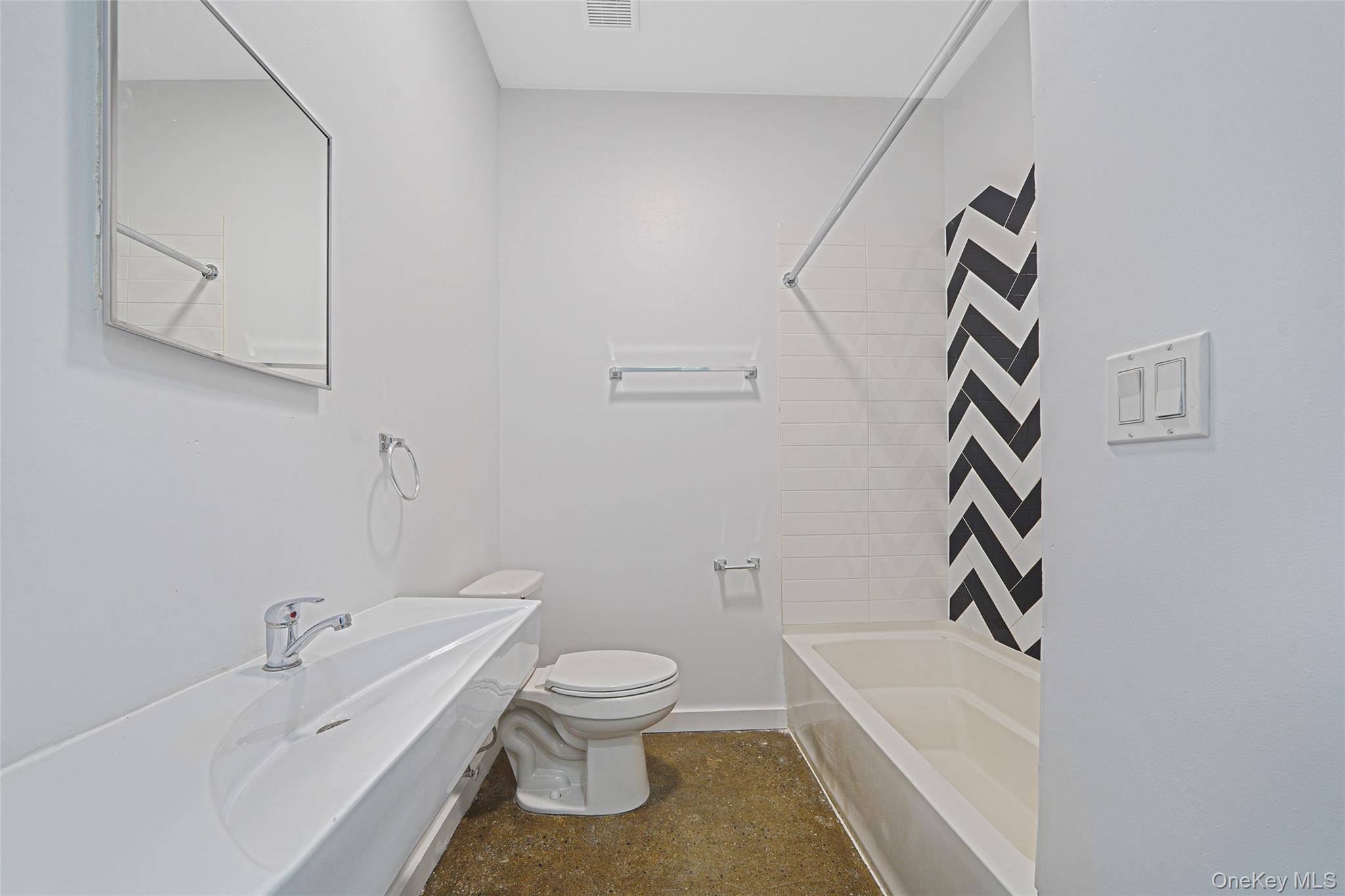 1106 Halsey ST, Brooklyn, NY 11207
