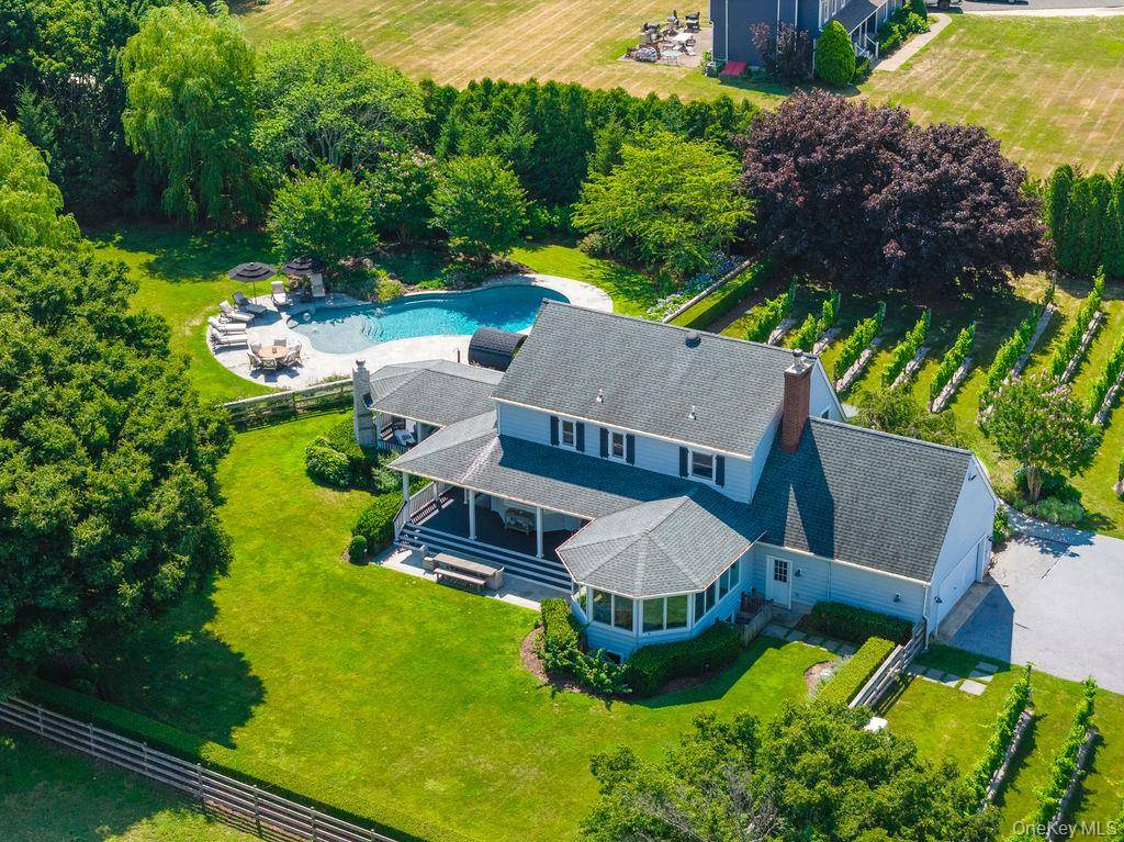 1810 Main RD, Jamesport, NY 11947