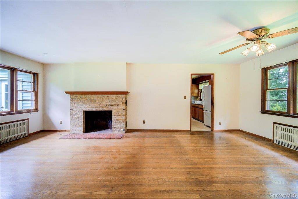 15 Nightingale RD, Katonah, NY 10536