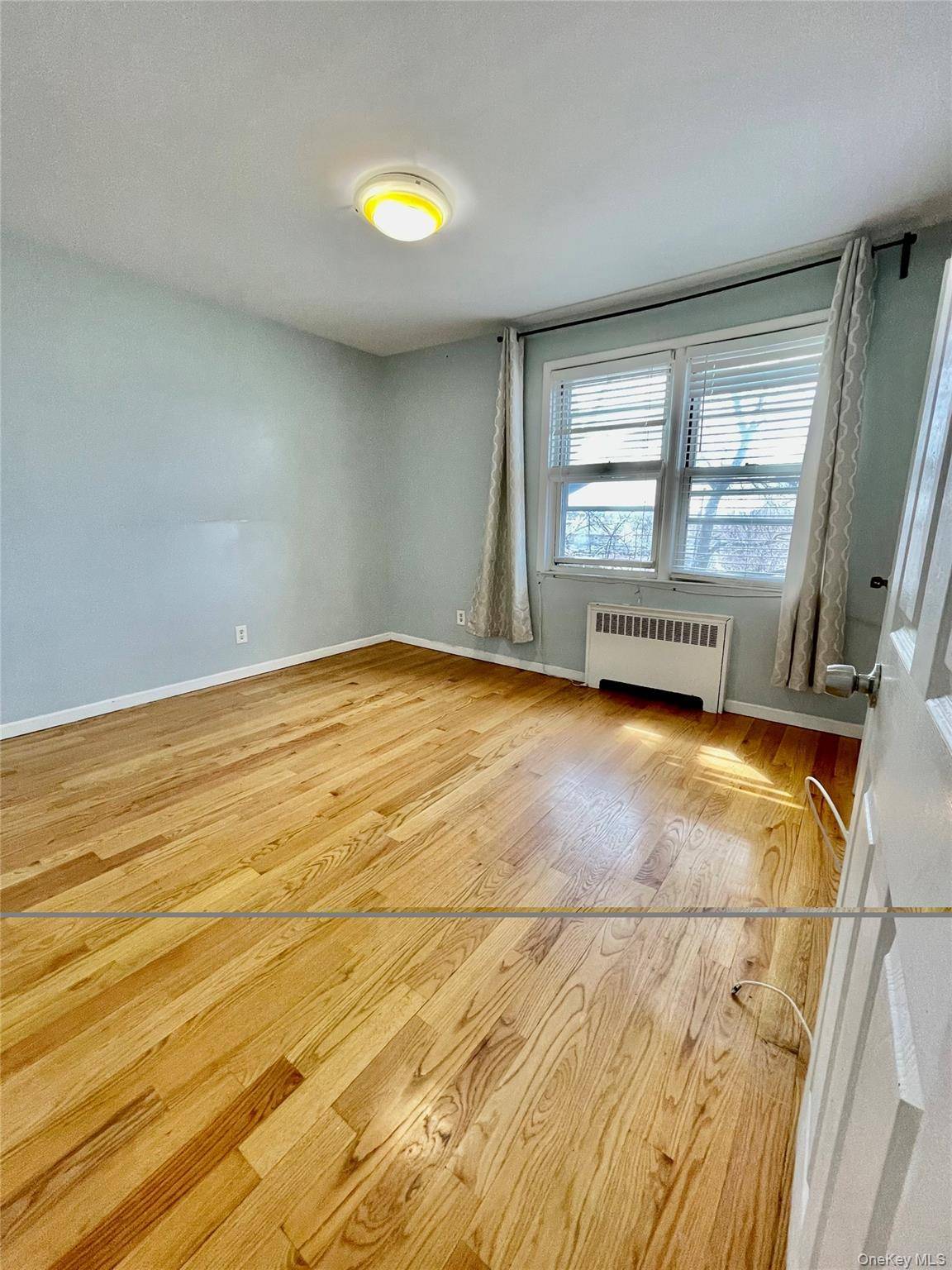 127-19 9th AVE, Flushing, NY 11356