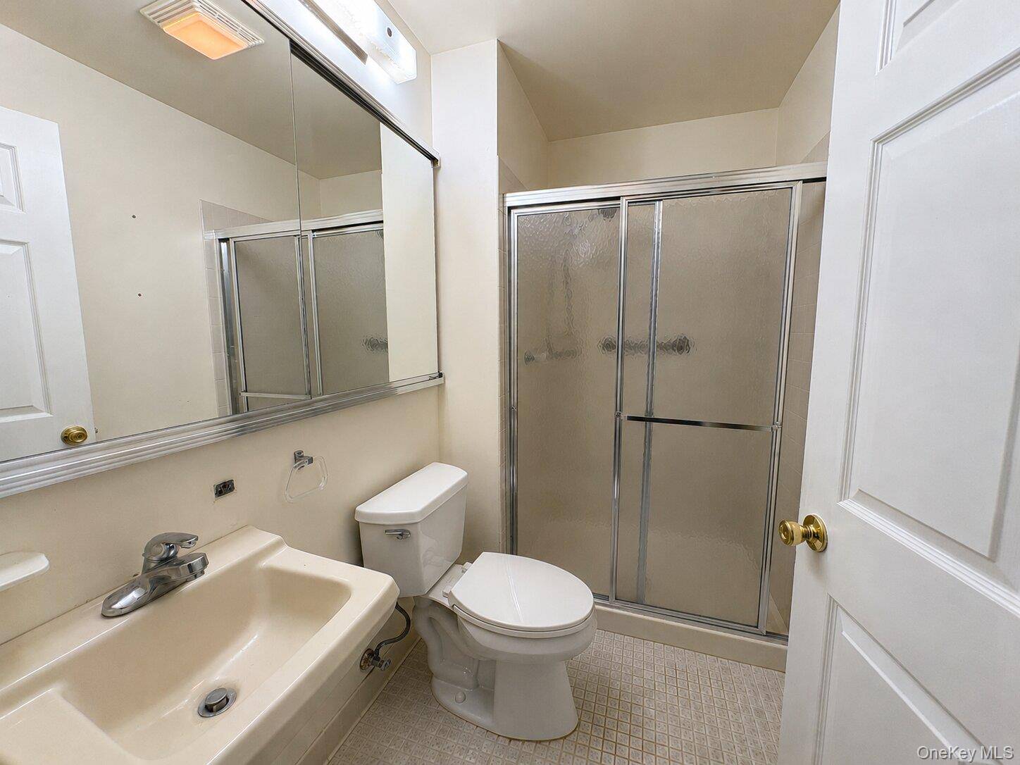 2555 Youngs AVE #3C, Southold, NY 11971