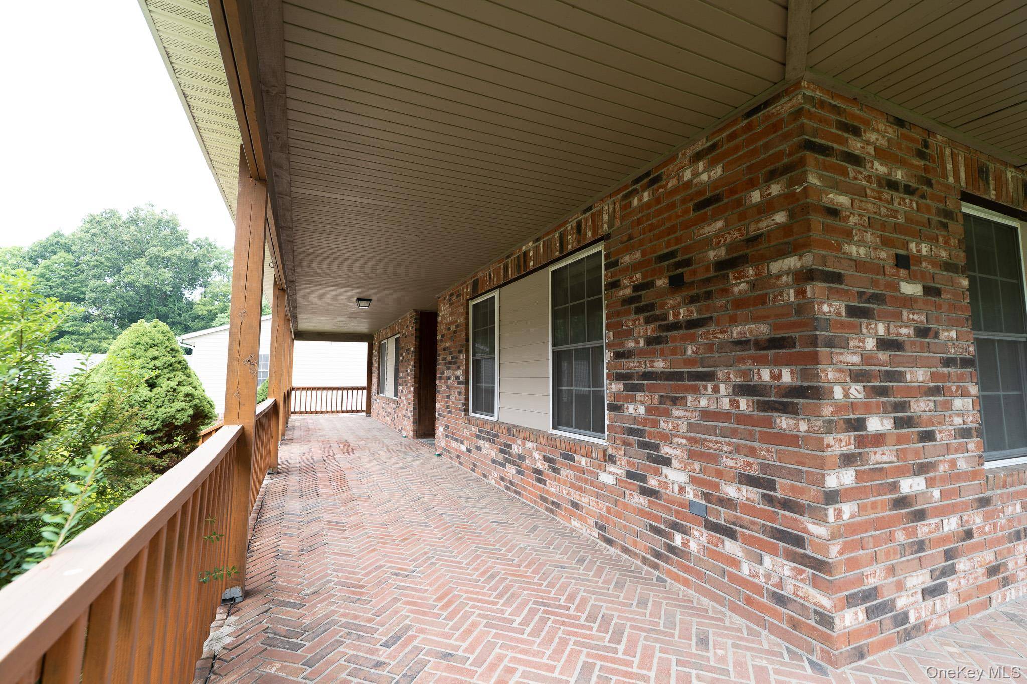 1-18 Willow WAY #6 (Locust Lane), Rhinebeck, NY 12572