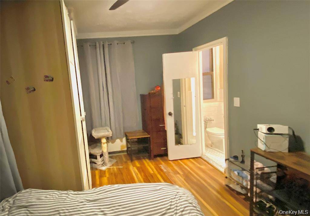 190 E Mosholu Pkwy #1J, Bronx, NY 10458