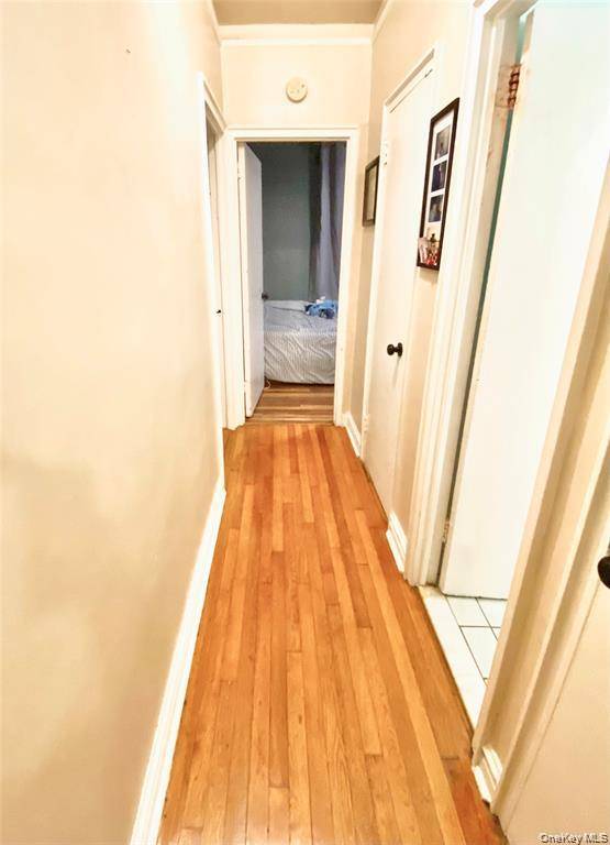190 E Mosholu Pkwy #1J, Bronx, NY 10458