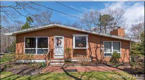 40 Atlantic AVE, Hampton Bays, NY 11946