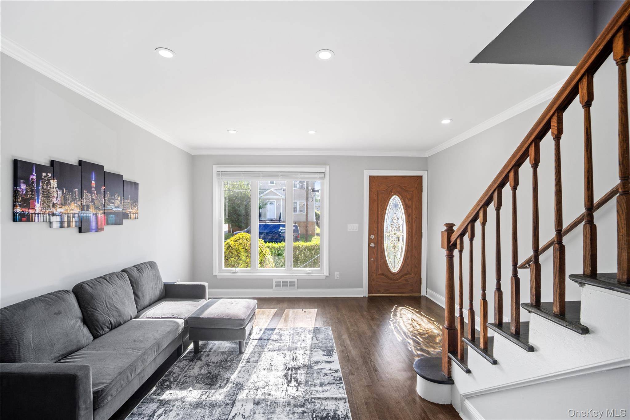 56 Independence ST, White Plains, NY 10606