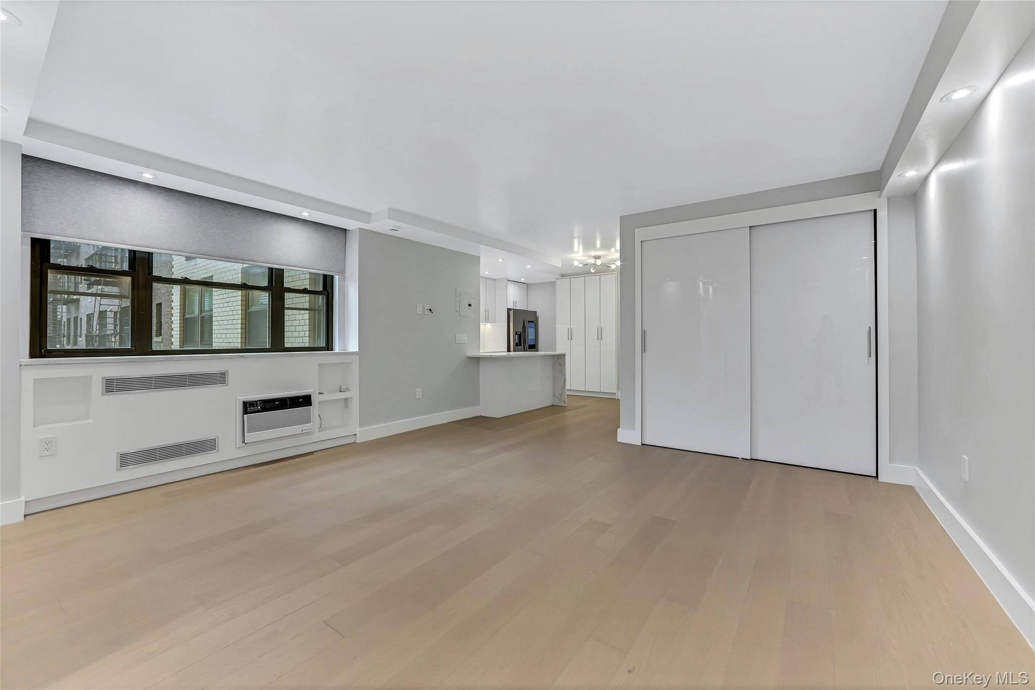 315 E 72nd ST #3A, New York (manhattan), NY 10021