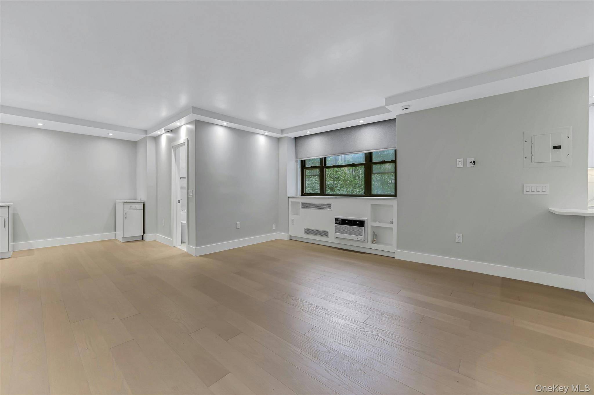 315 E 72nd ST #3A, New York (manhattan), NY 10021