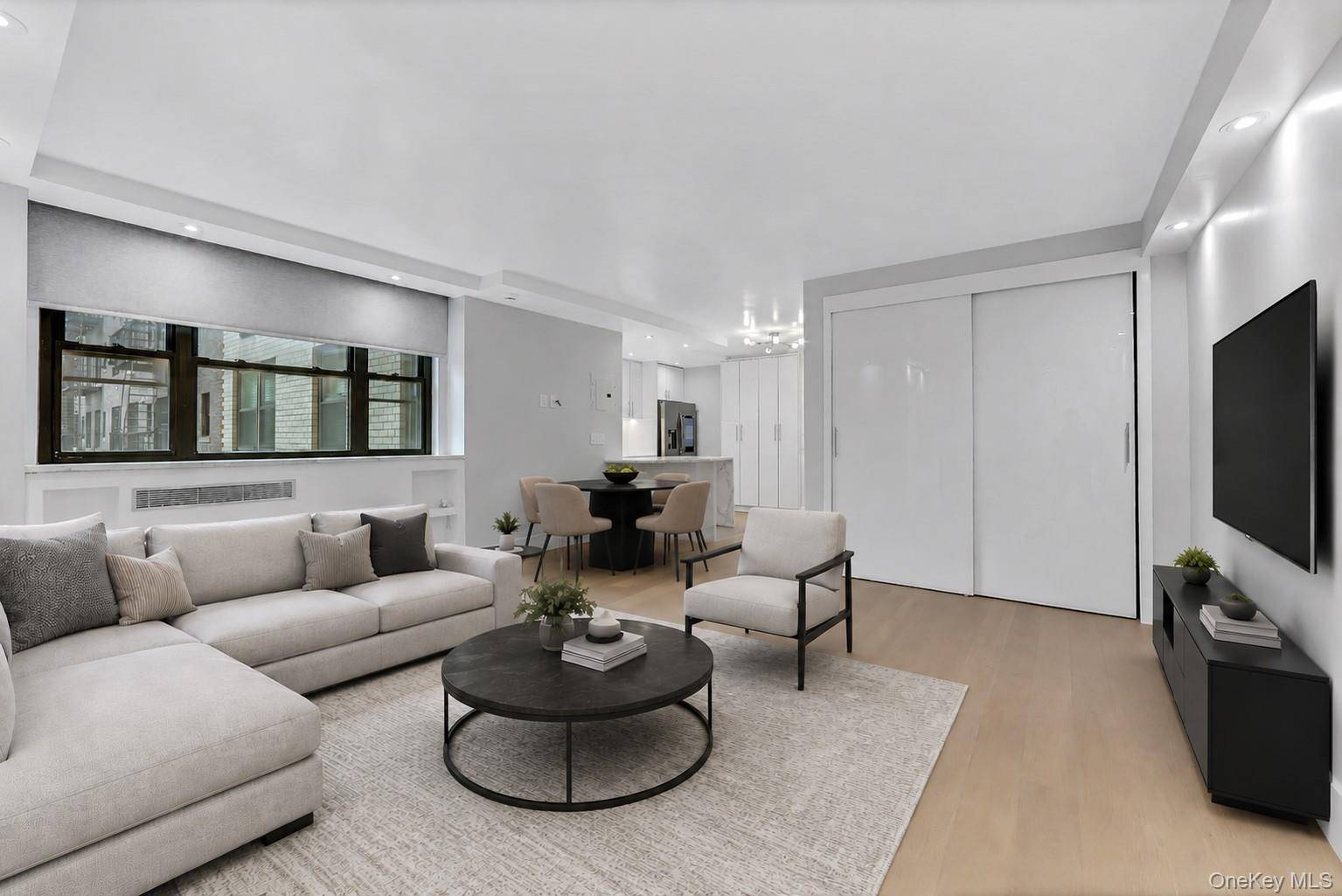 315 E 72nd ST #3A, New York (manhattan), NY 10021