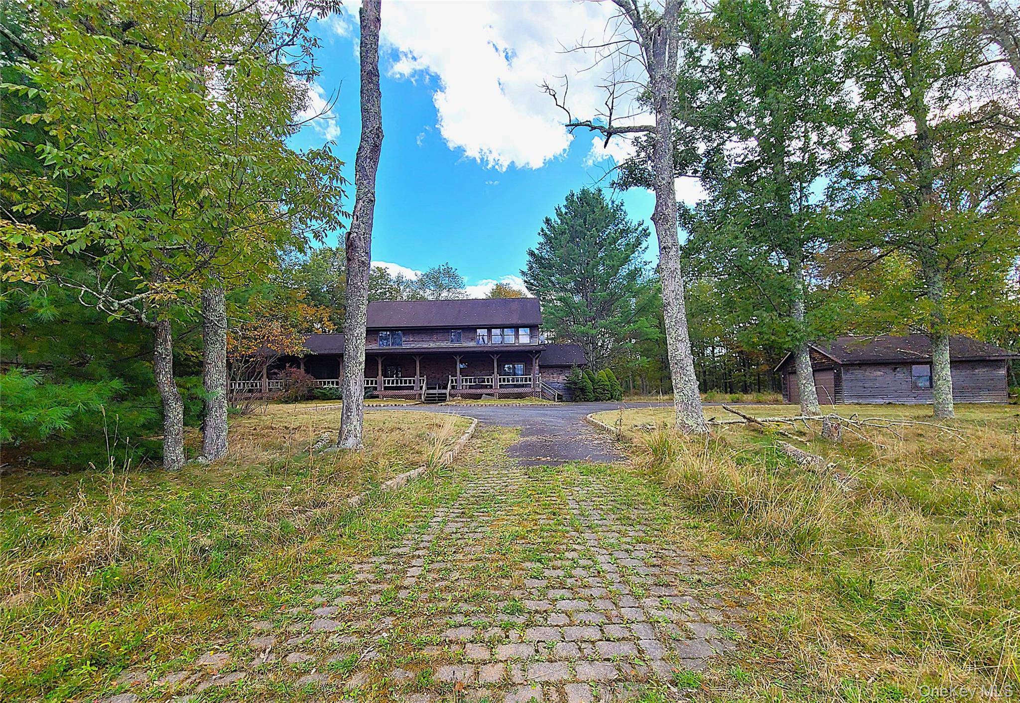 118 Hilltop RD, Monticello, NY 12701