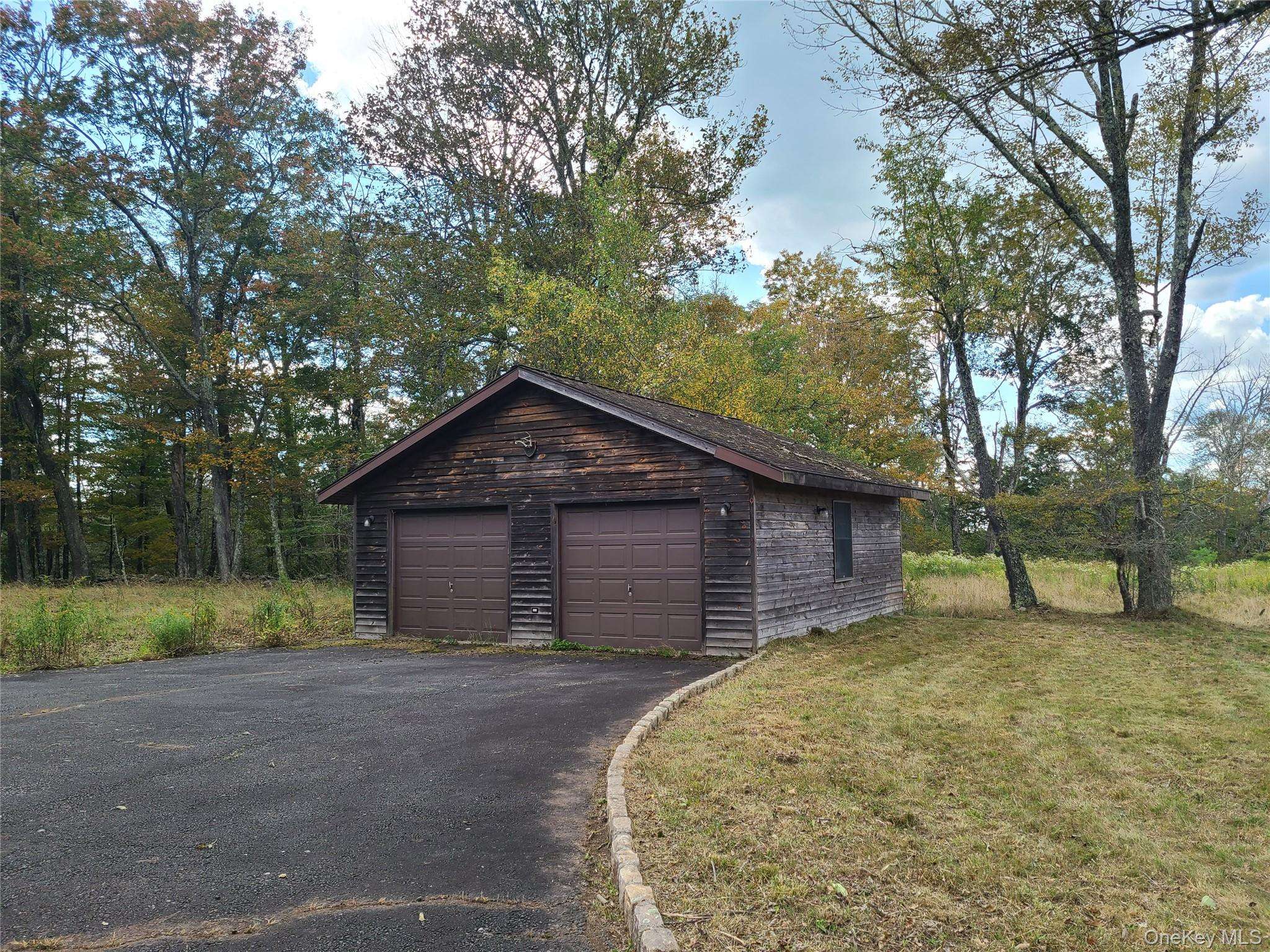 118 Hilltop RD, Monticello, NY 12701