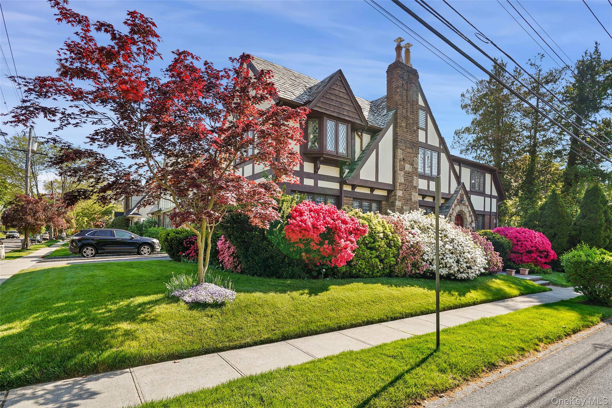 297 E Devonia AVE, Mount Vernon, NY 10552