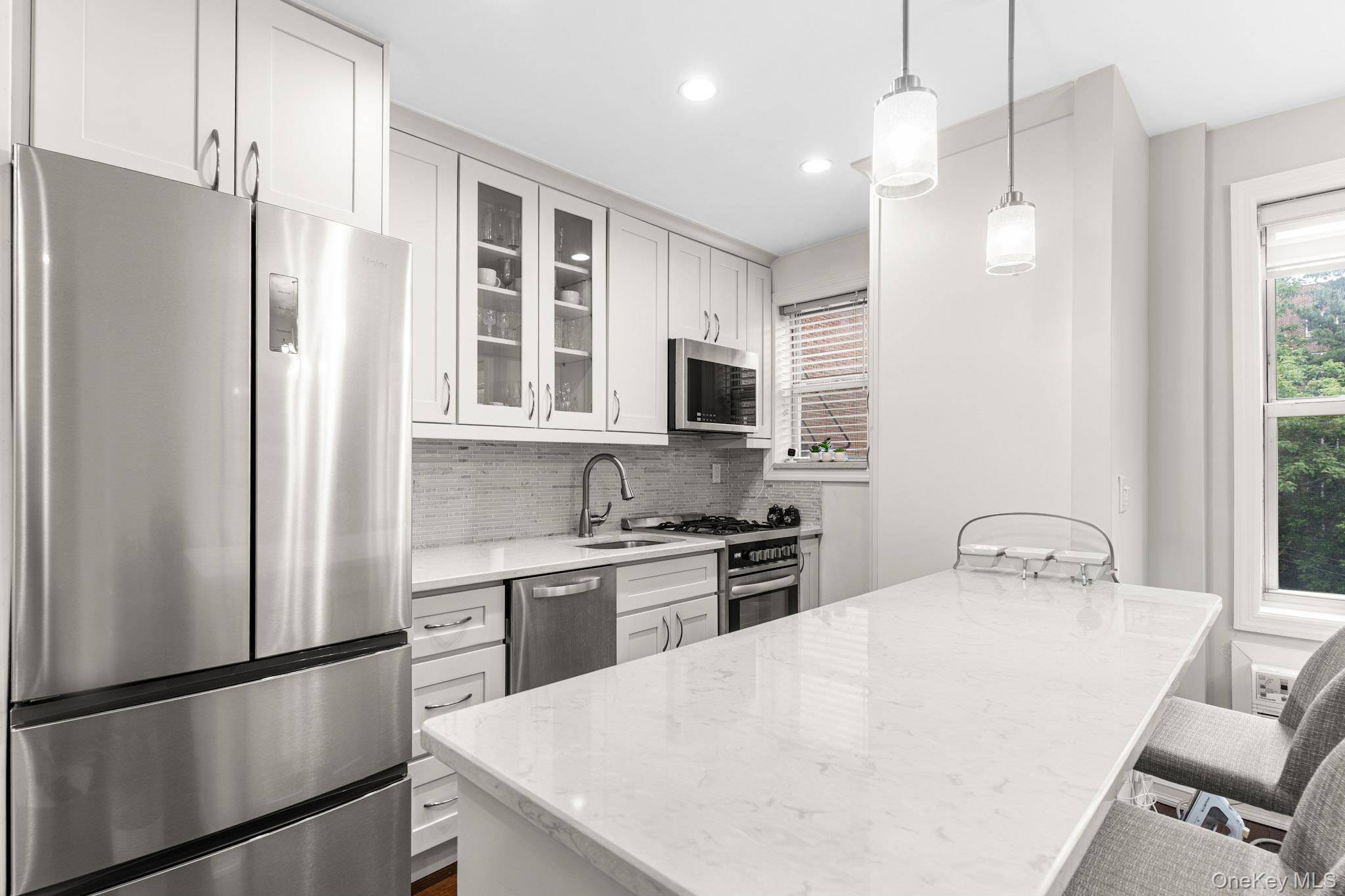 632 Palmer RD #8G, Yonkers, NY 10701