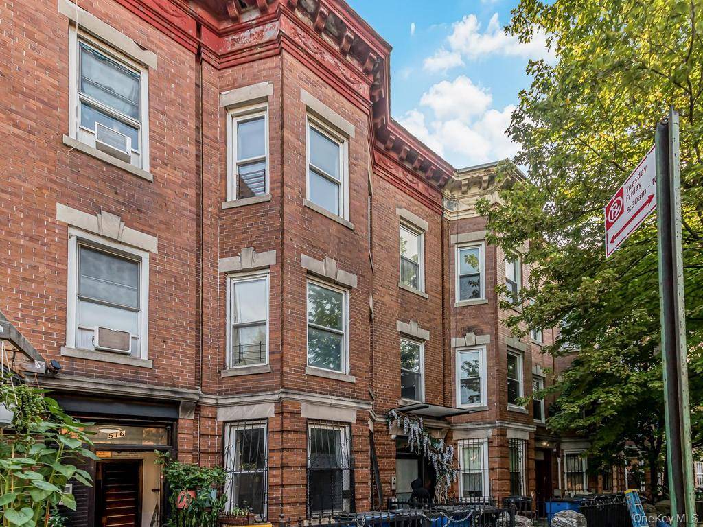 514 E 188th ST, Bronx, NY 10458