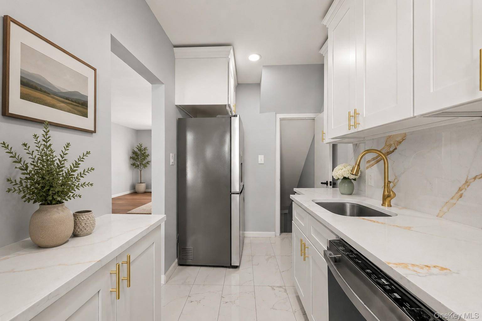 2548 Mickle AVE, Bronx, NY 10469