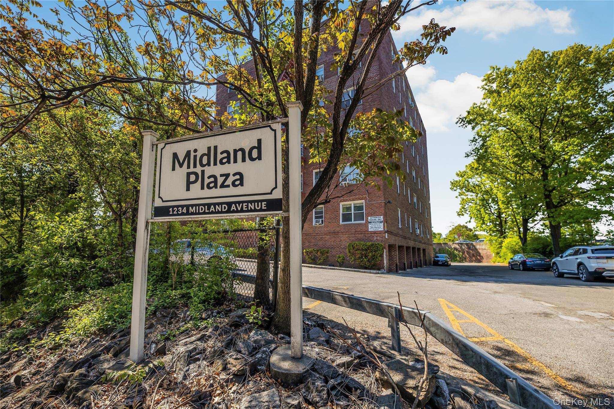 1234 Midland AVE #6E, Bronxville, NY 10708