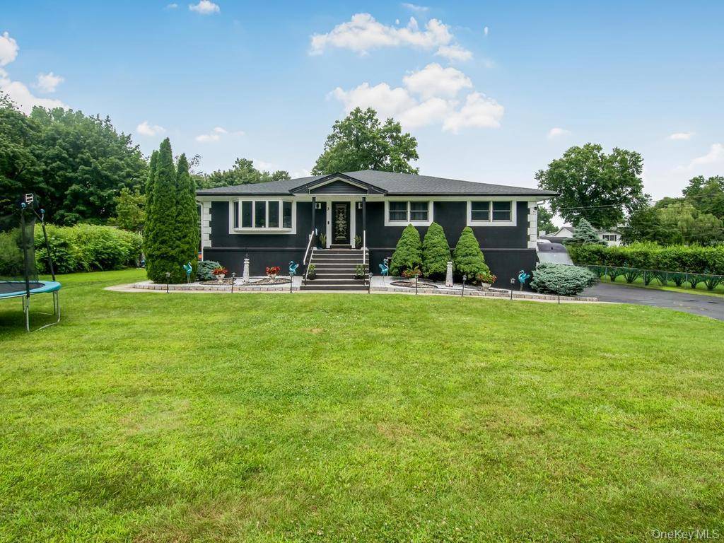 3 Quaker RD, New City, NY 10956