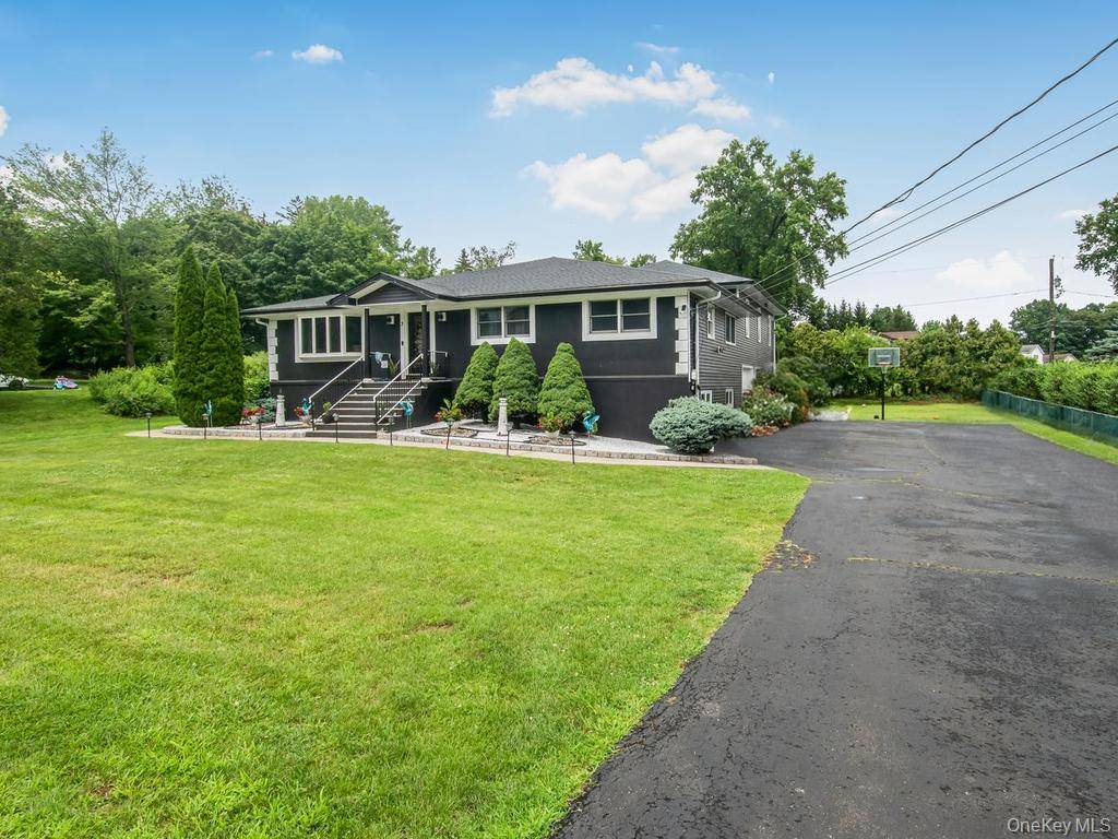 3 Quaker RD, New City, NY 10956