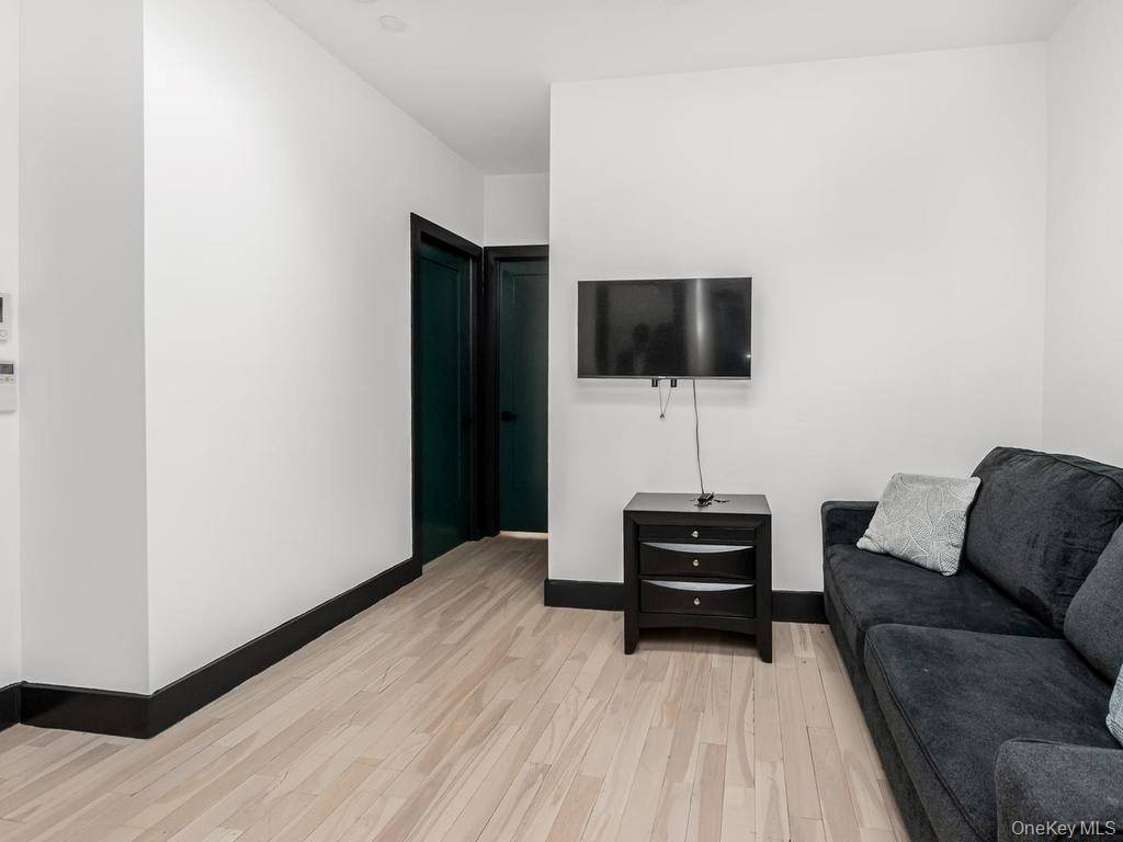 2458 Lorillard PL, Bronx, NY 10458