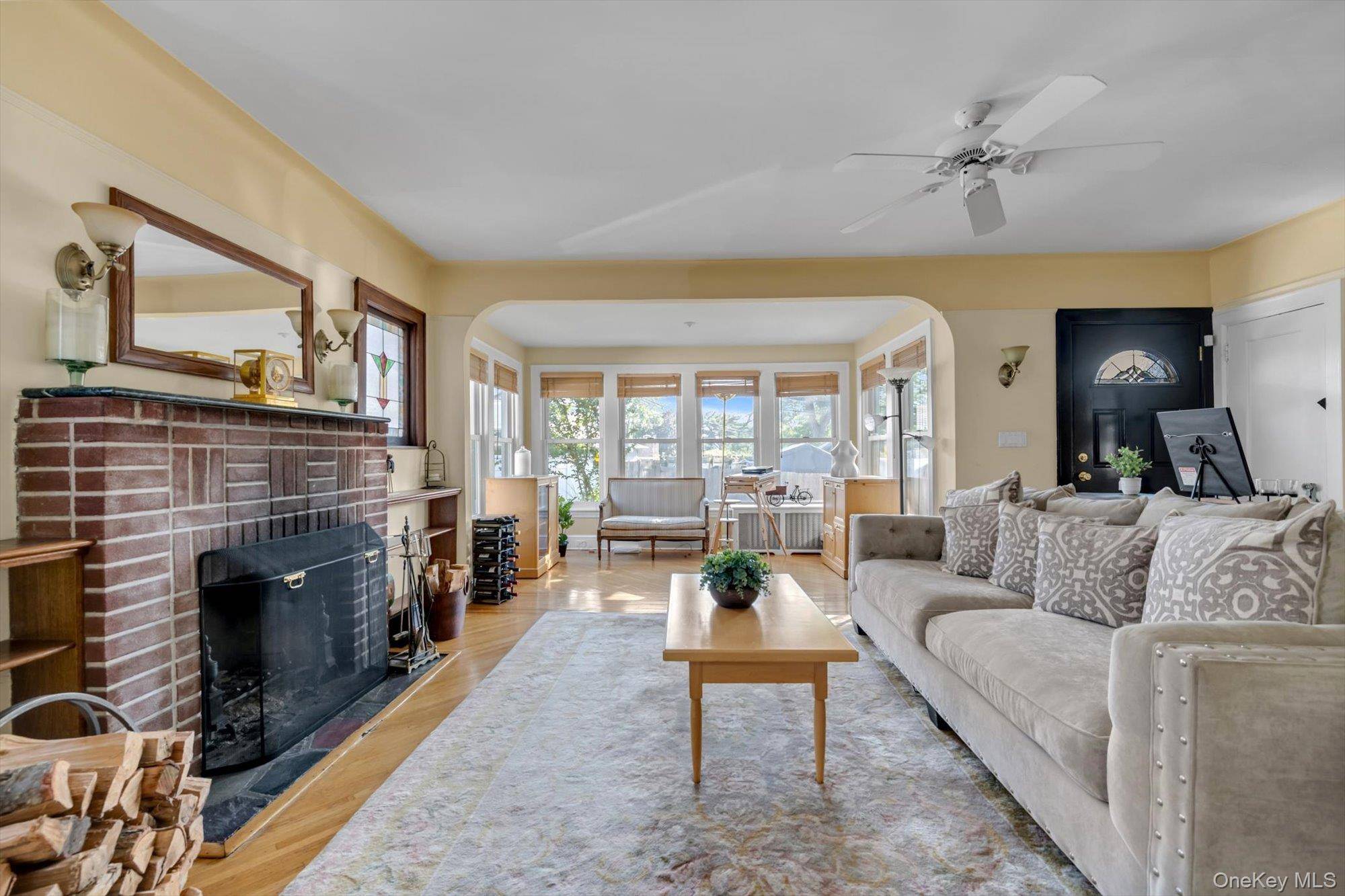 47-11 Belmont RD, Great Neck, NY 11020