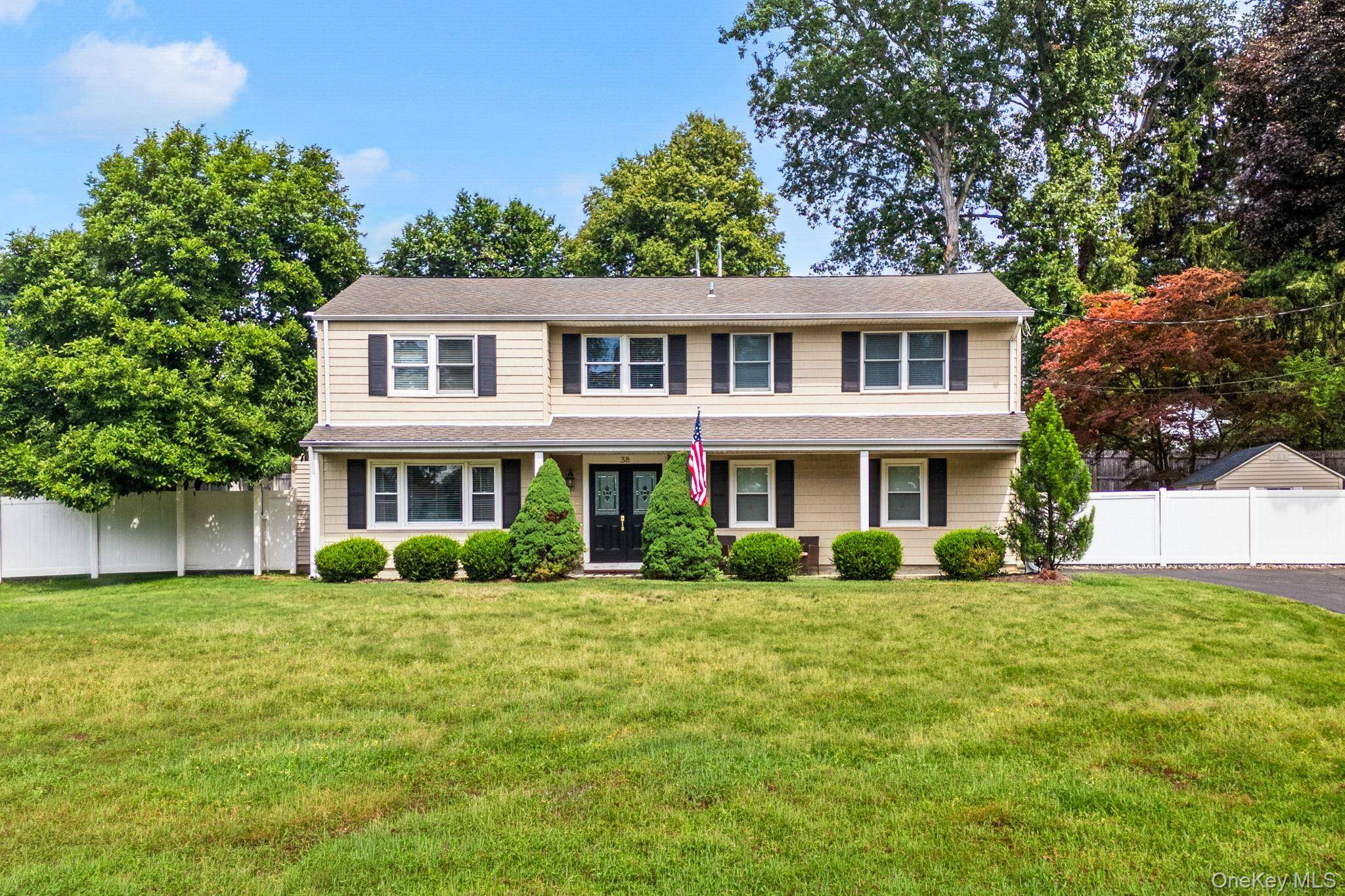 38 Hale PL, Tappan, NY 10983