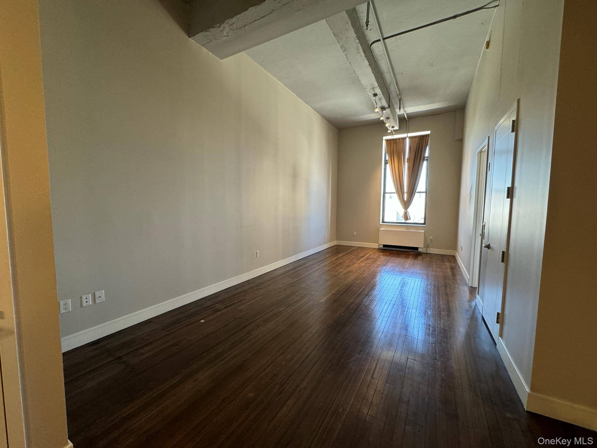 25 Leroy PL #405, New Rochelle, NY 10805