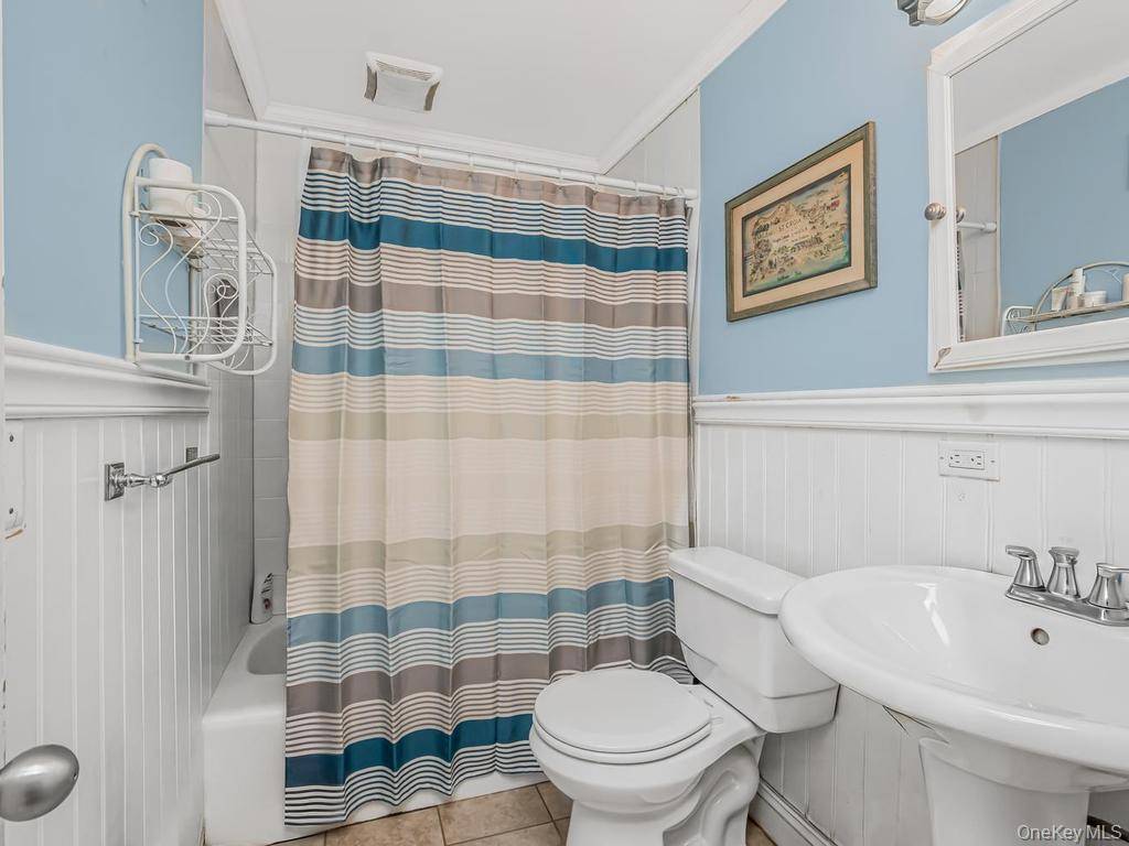 29 S Washington AVE, Hartsdale, NY 10530