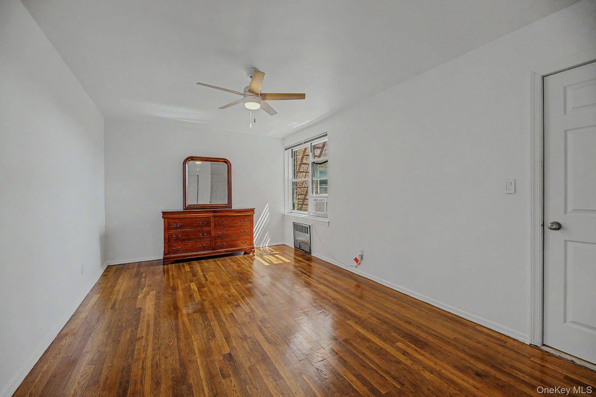 1300 Midland AVE #C-73, Yonkers, NY 10704